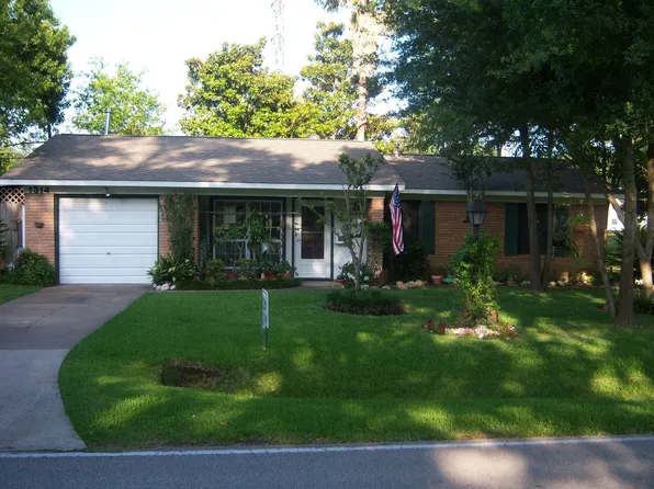 1314 Wycliffe Dr, Houston, TX 77043
