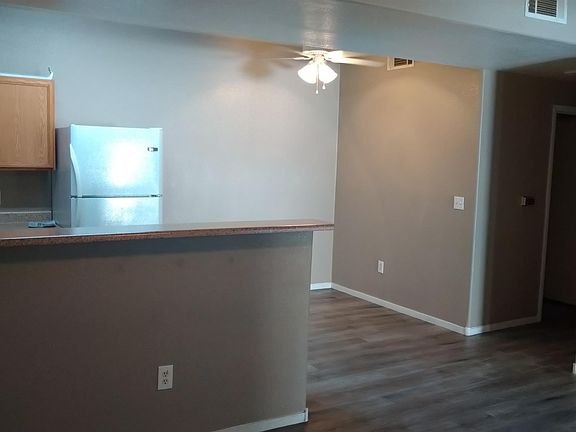3rd image of 2020 Rancho Lake Dr #106-1