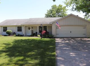 1727 Caribou Dr, Fort Wayne, IN 46804