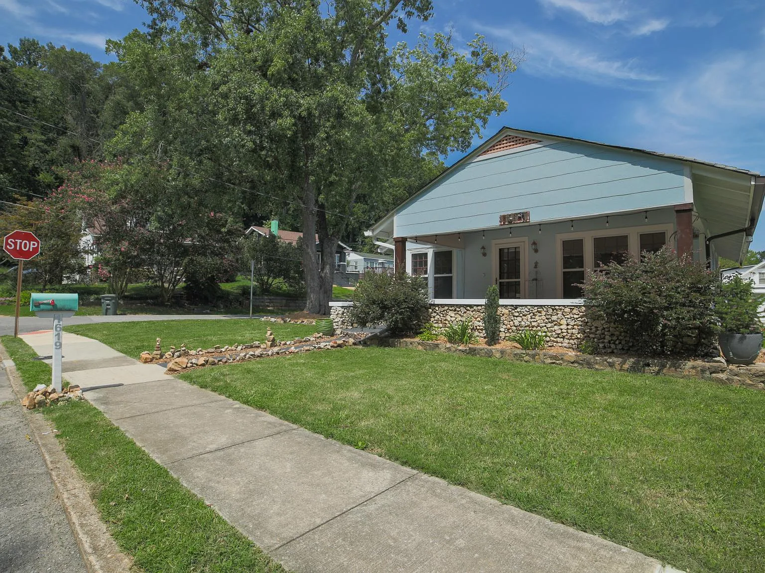 2 bed, 1176 sqft, $2,250 — Photo 3
