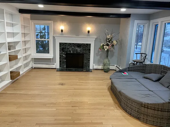 1177 Main St, Leominster, MA 01453