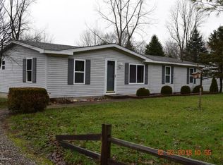 980 Williams Dr, Quincy, MI 49082