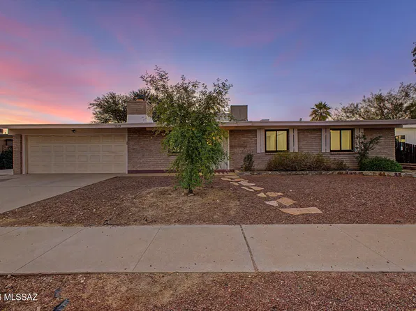 7579 N Rasmussen Ave, Tucson, AZ 85741