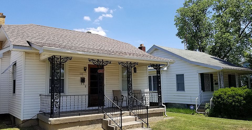 2nd image of 147 Ashwood Ave