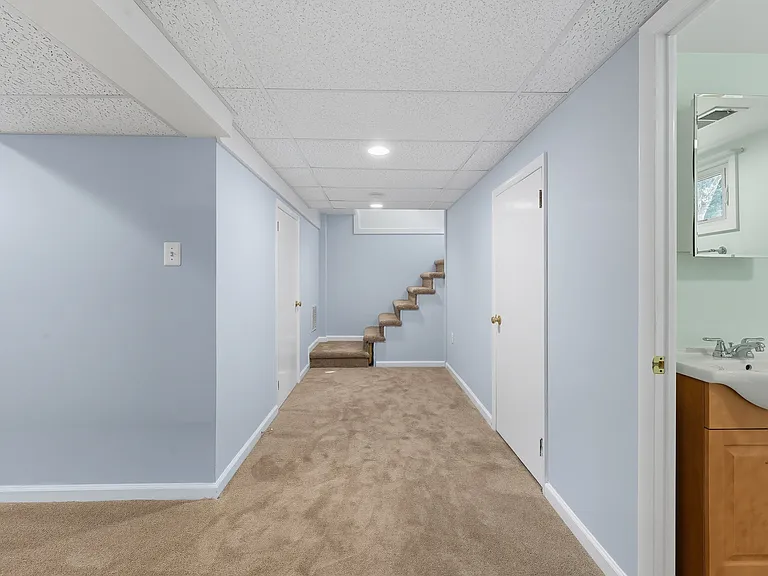 3306 Weller Rd — Photo 24