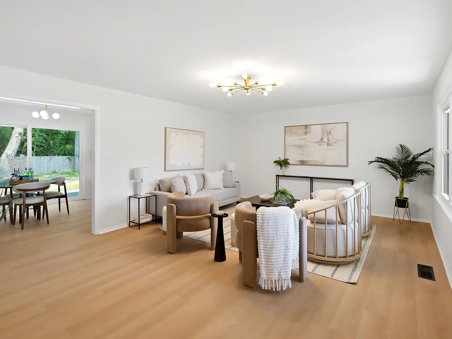 4 bed, 1573 sqft, $3,200 — Photo 1
