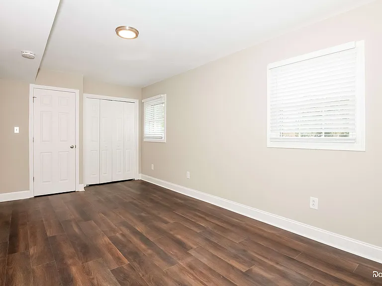 1700 Dixon Rd — Photo 11