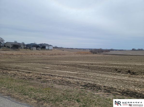 301 Ash St, Ceresco, NE 68017