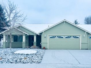 959 NW Oak Ln, Redmond, OR