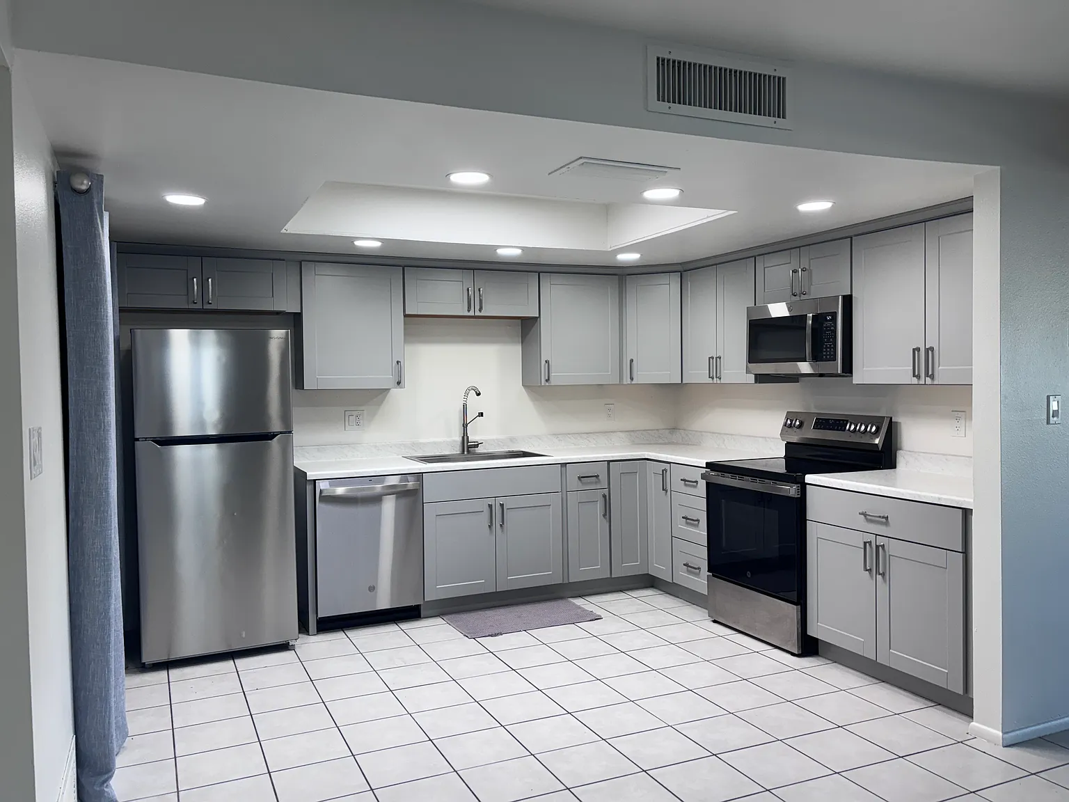 4 bed, 1703 sqft, $2,495 — Photo 4