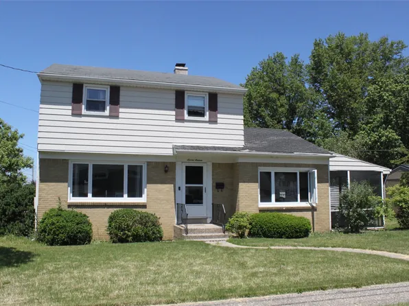 716 W 40th St, Erie, PA 16509