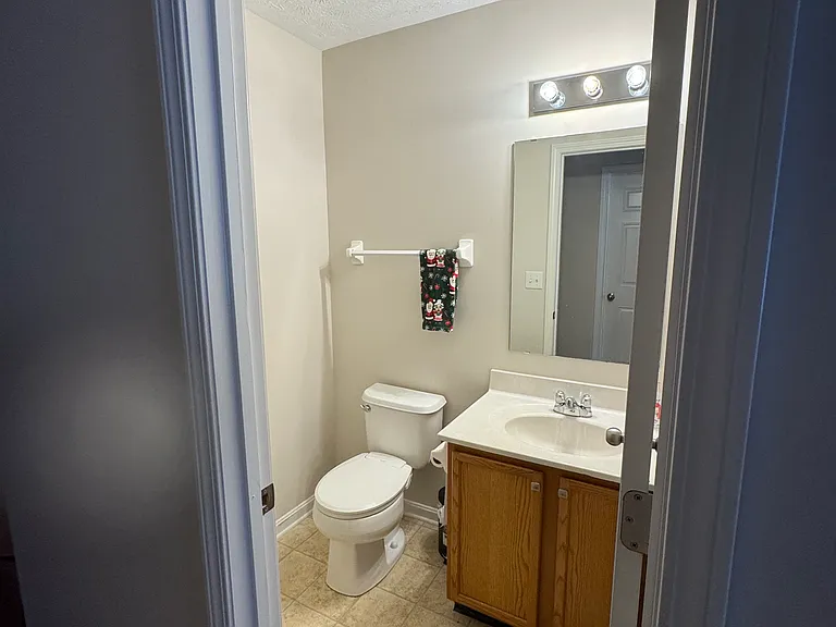 3942 Hay Market Dr — Photo 11