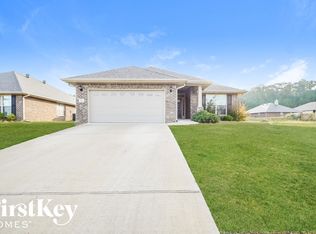 181 Old Ivy Rd, Calera, AL 35040