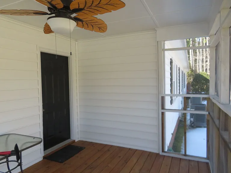 709-B Fort Hayes Ct — Photo 34