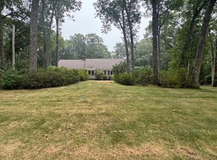 199 Country Dr, Weston, MA 02493
