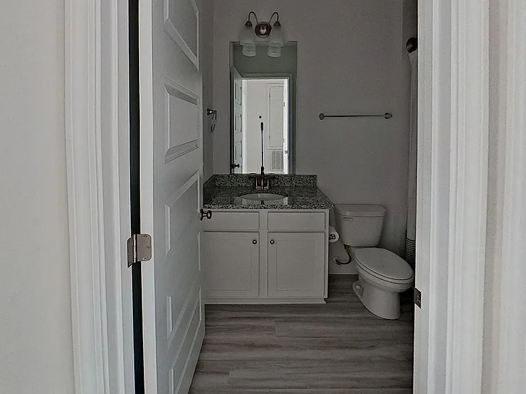 45 Sparrow Ave — Photo 12