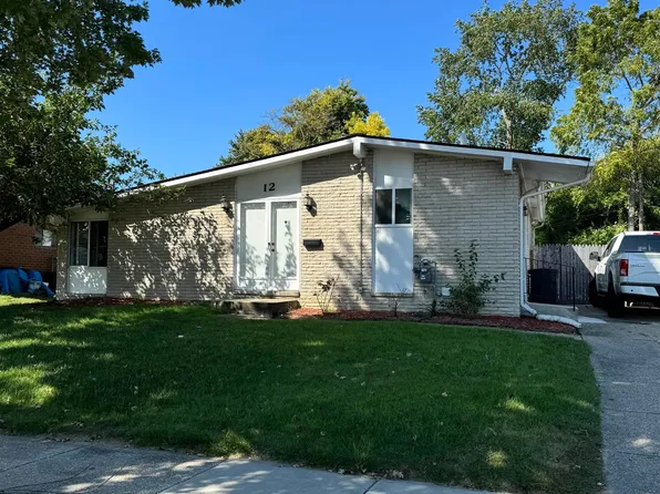 12 Barbara St, Mount Clemens, MI 48043