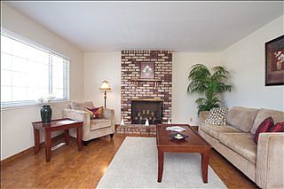 4th image of 2025 Sundberg Ave