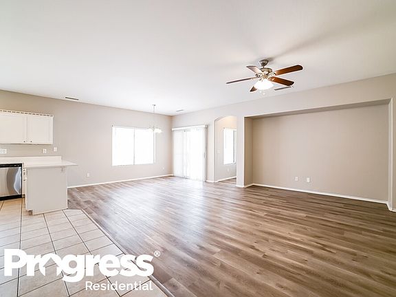 3rd image of 10043 E Kilarea Ave