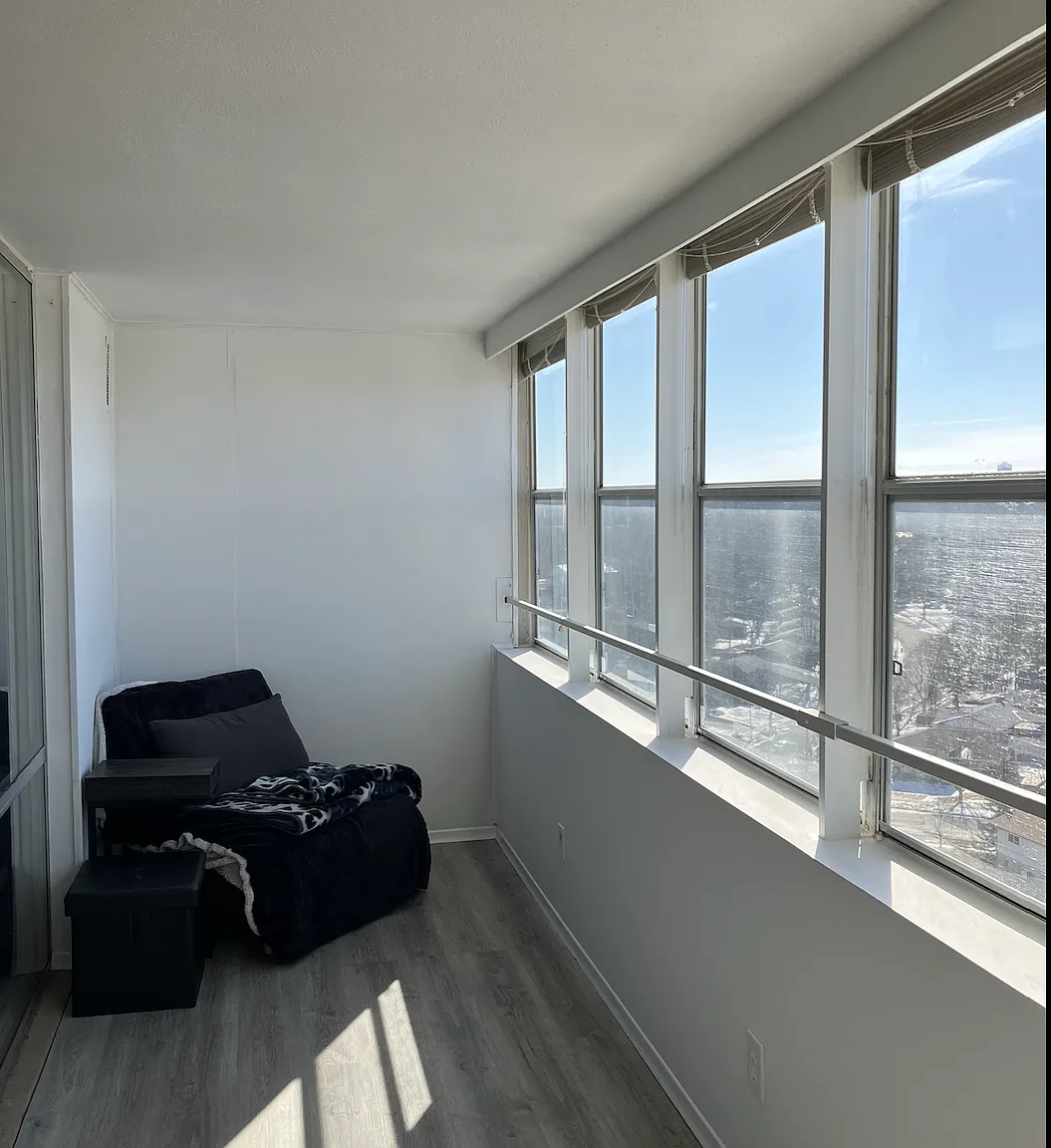 1 bed, 900 sqft, $1,800 — Photo 4