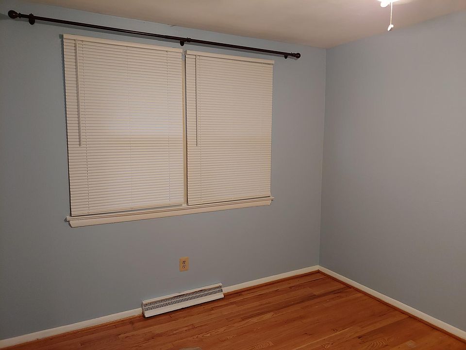 2nd image of 4414 Falls Bridge Dr Unit G