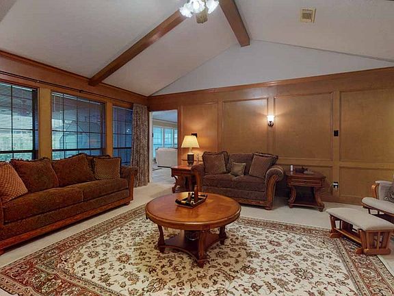 4th image of 3385 Shady Hollow Ln