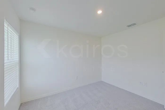 7746 104th Ave — Photo 10