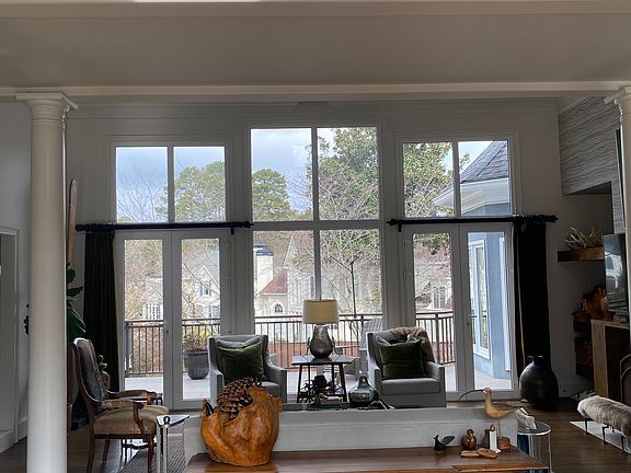 4th image of 3820 Hedgecliff Ct