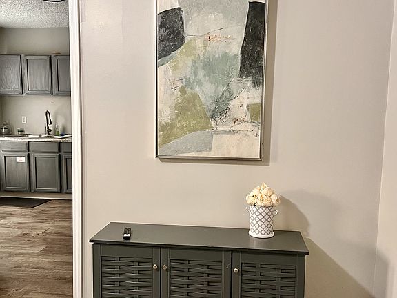 Livingroom entryway