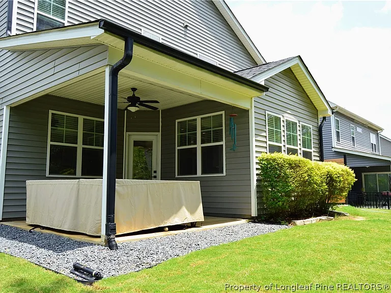 486 Falls Creek Dr — Photo 28