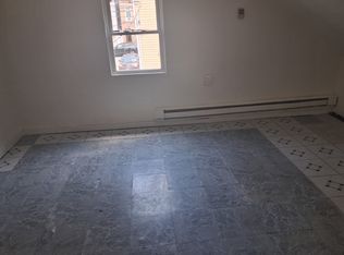 1143 Summit Ave #5, Jersey City, NJ 07307