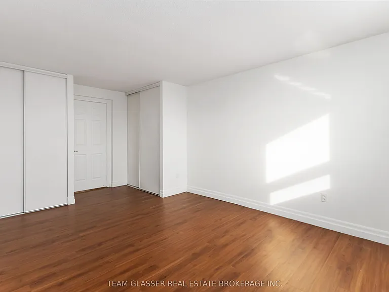 675 Richmond St #606 — Photo 18