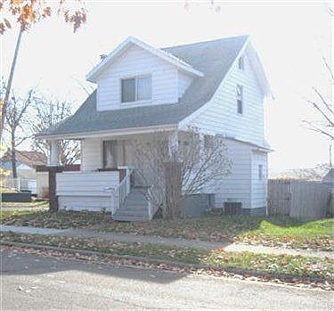 4th image of 942 Silvercrest Ave