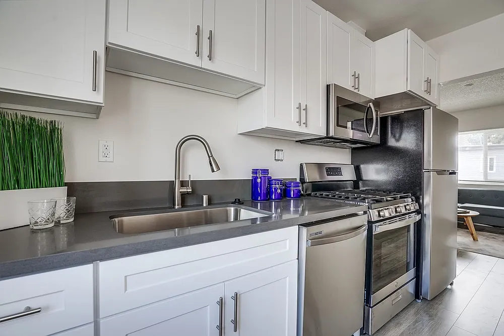 1074 E Market St — Photo 2