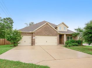 158 S Ridge Park Dr, Magnolia, TX 77354