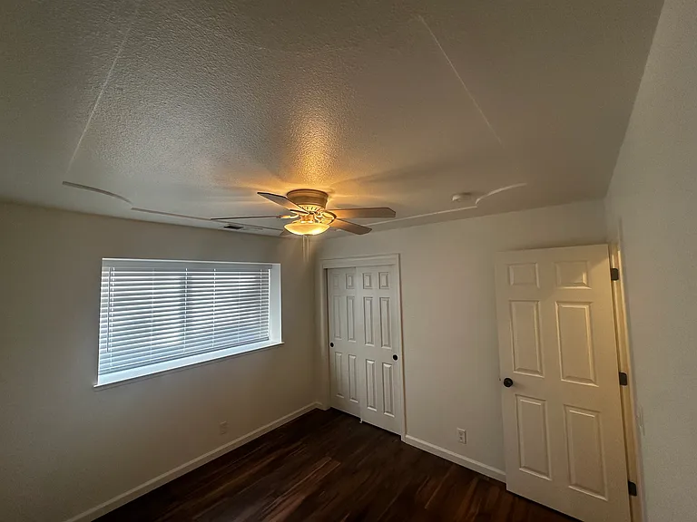 241 Windrose Ct — Photo 8