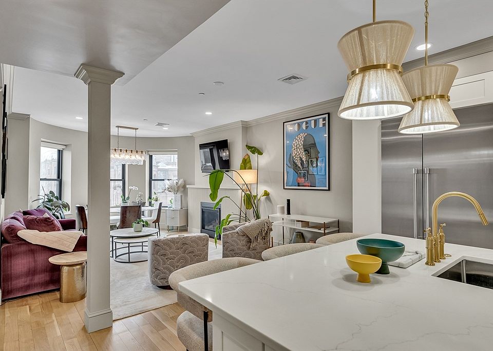 1st image of 119 Saint Botolph St #3