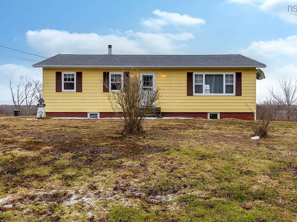 1st image of 3024 Clarence Rd