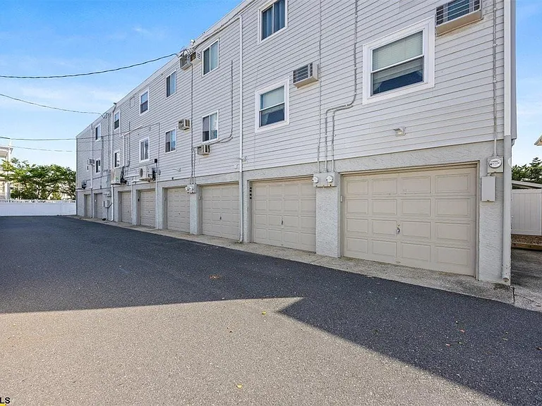 2707 Ventnor Ave #B — Photo 19