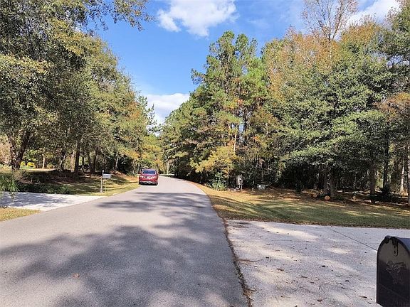 4th image of 312 Black River Dr