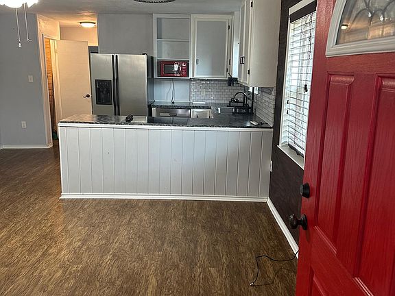 4th image of 1408 W Mesquite St