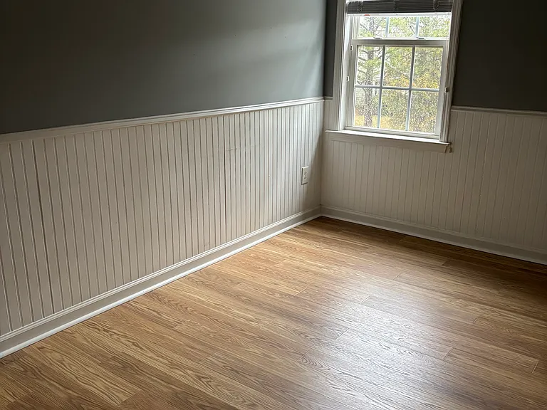 298 Danbury Ct — Photo 17