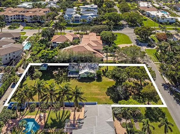 955 6th ST S, NAPLES, FL 34102