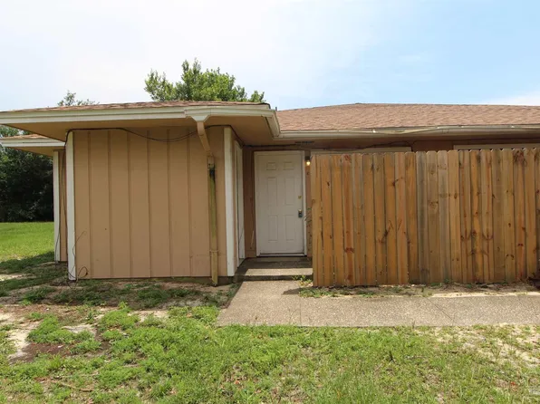 3398 Greenbriar Cir, Gulf Breeze, FL 32563