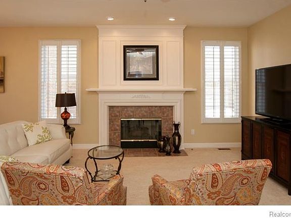 4th image of 44542 Aspen Ridge Dr