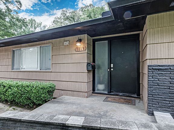5th image of 1015 Adkins Blvd