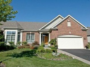 4360 Coyote Lakes Cir, Lake In The Hills, IL 60156