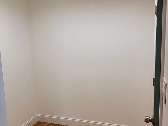 Large closet with ample space for your personal items. Lakeland, FL