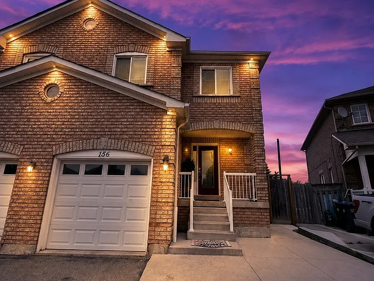 156 Twin Pines Cres #BASEMENT — Photo 2