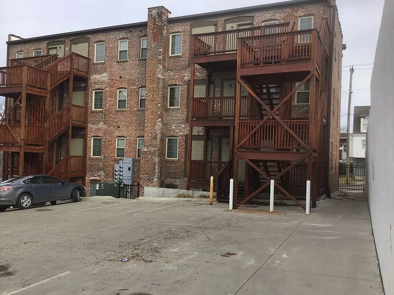 3007 Jackson St — Photo 15